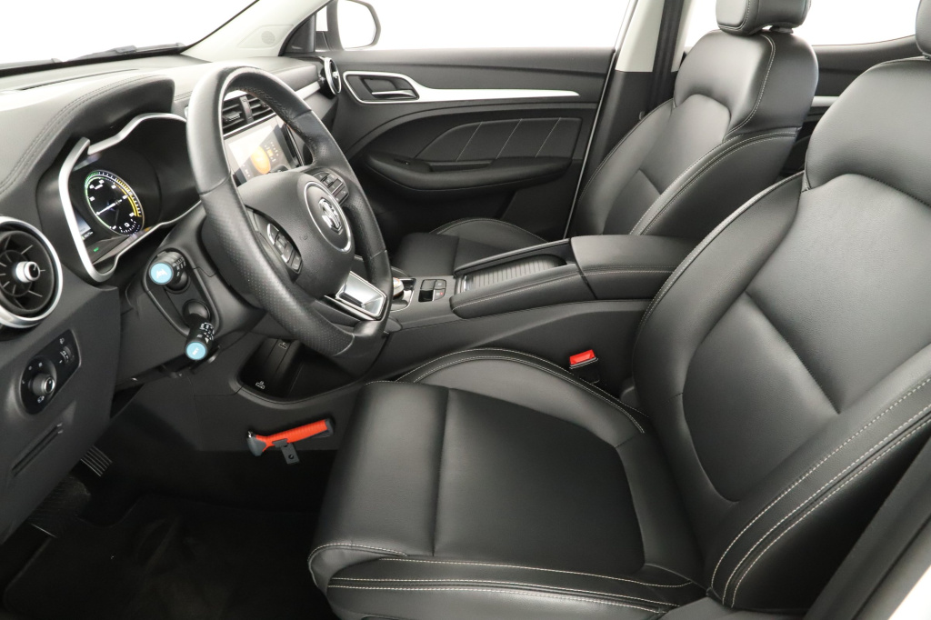 MG ZS SUV