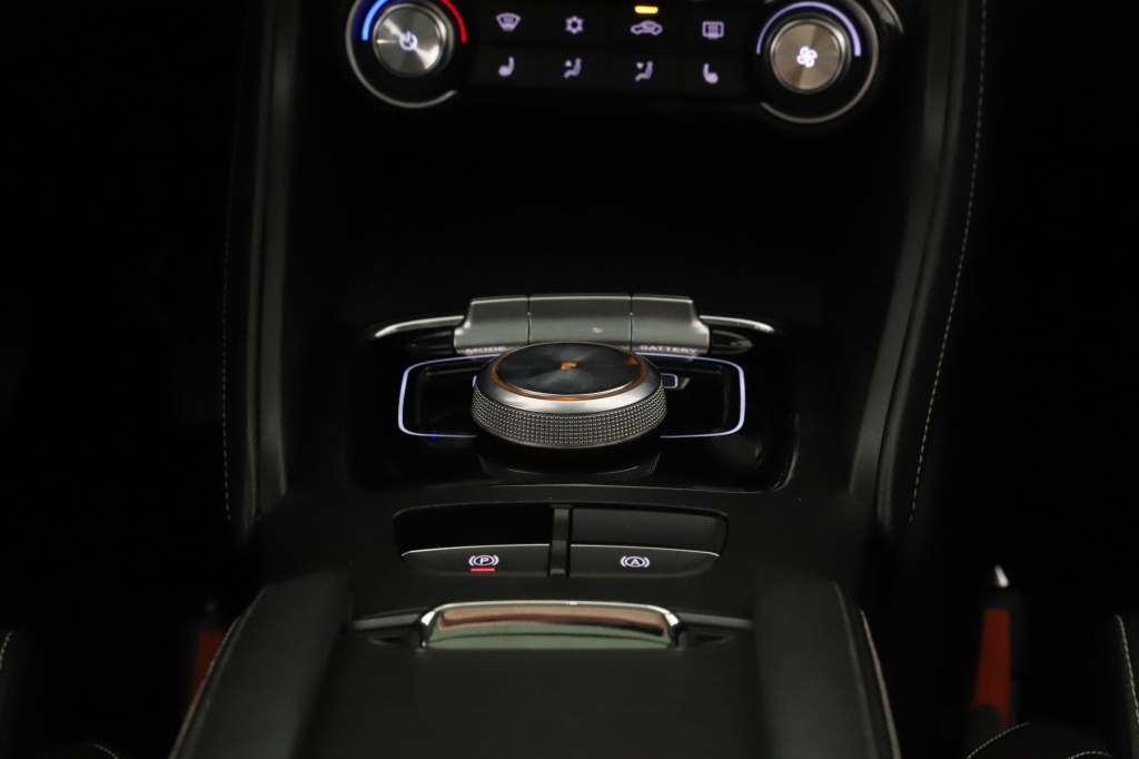 MG ZS SUV