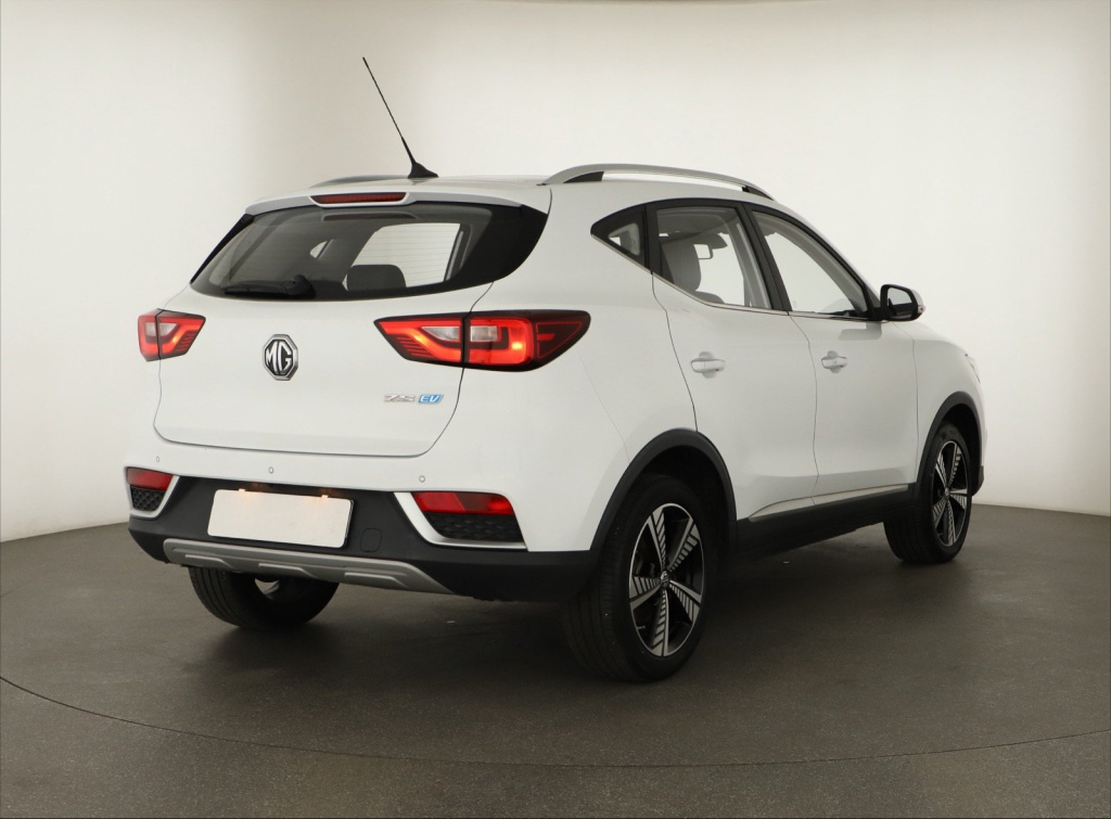 MG ZS SUV