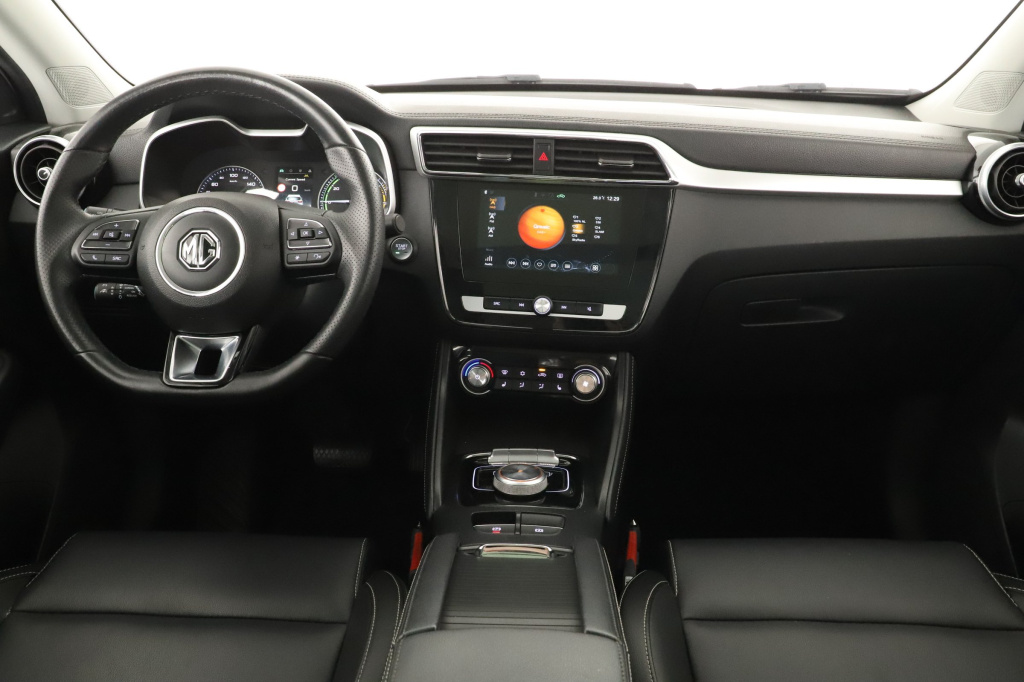 MG ZS SUV
