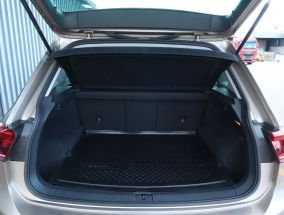 Volkswagen Tiguan - 2016