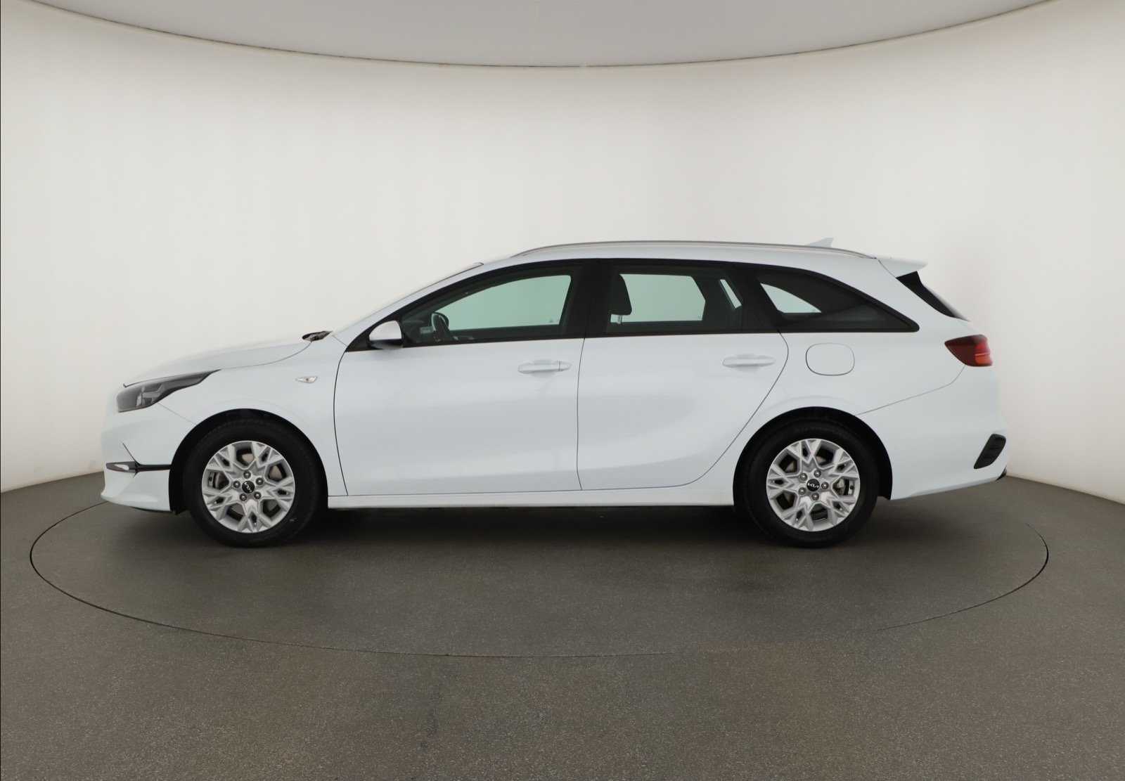 Kia Ceed - 2023