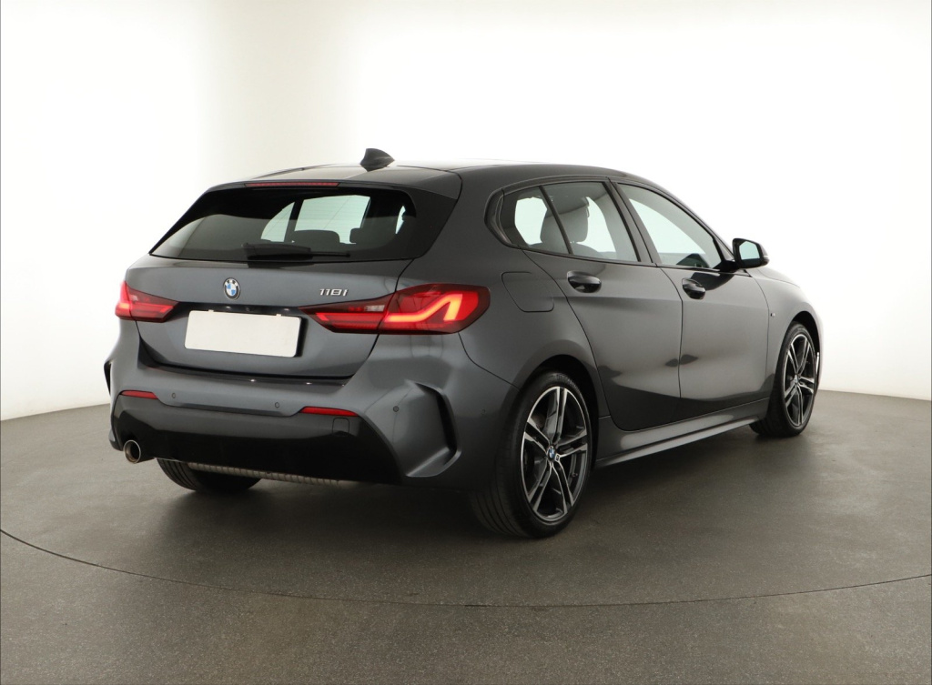 BMW 1