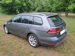 Volkswagen Golf - 2020