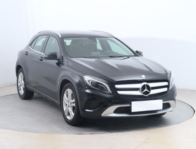 Mercedes-Benz GLA 2016