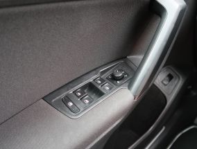 Volkswagen Tiguan - 2020