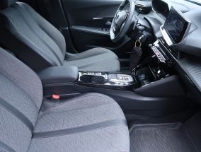 Peugeot 2008 - 2024