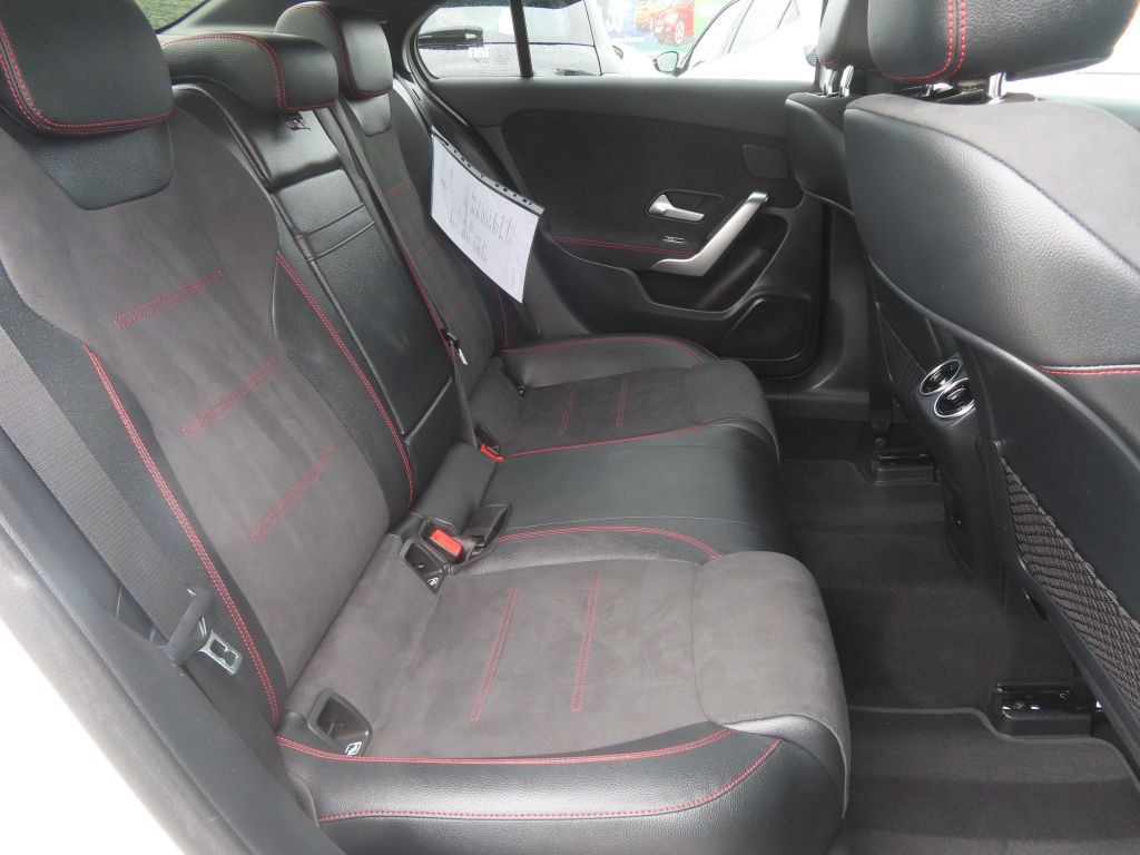 Mercedes-Benz A