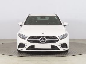 Mercedes-Benz A - 2021