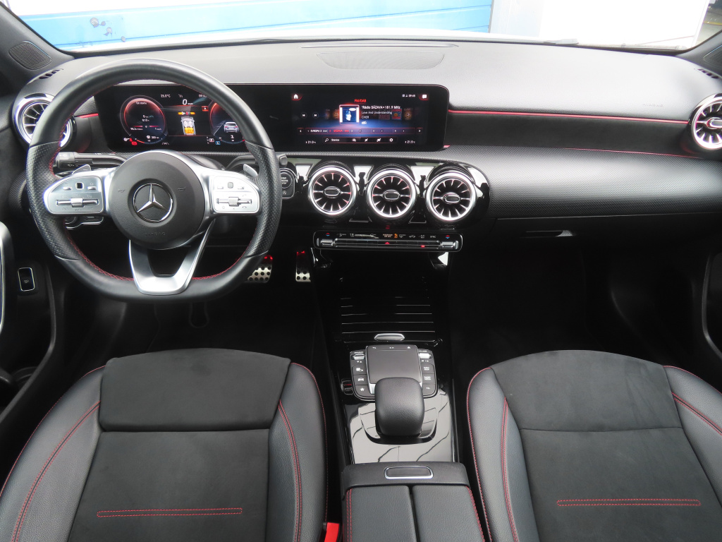 Mercedes-Benz A