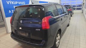 Peugeot 5008 - 2010