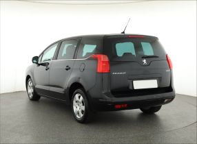 Peugeot 5008 - 2010