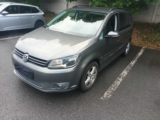 Volkswagen Touran 2011