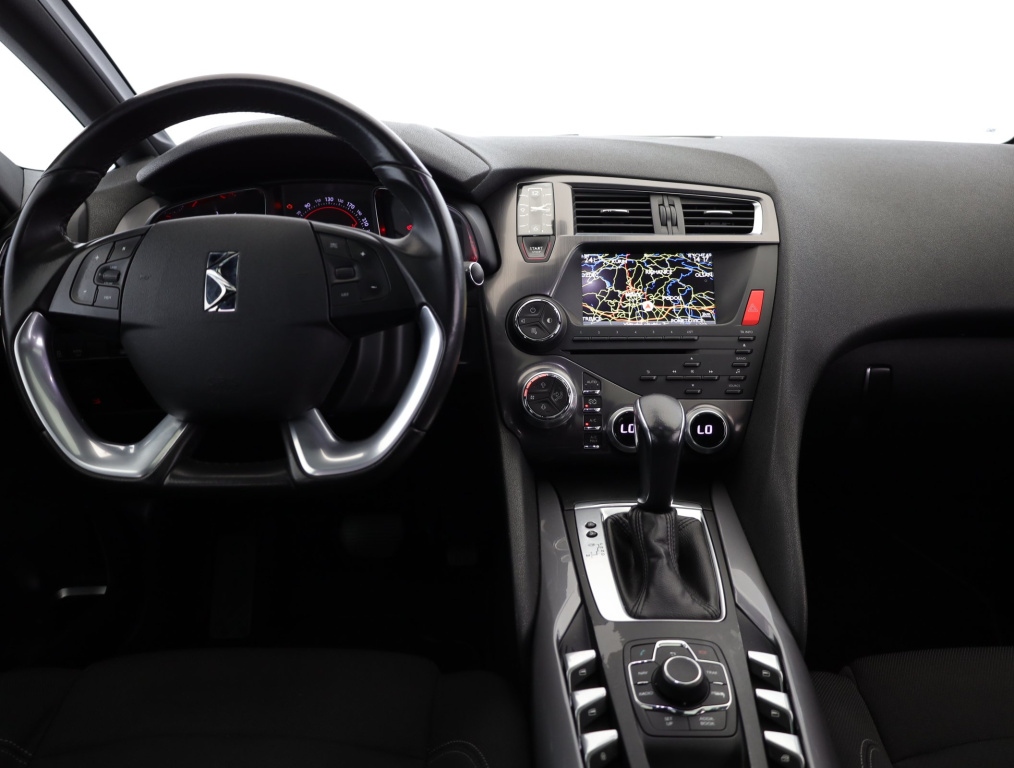 Citroen DS5