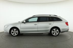 Skoda Superb - 2011
