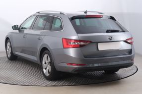 Skoda Superb - 2015