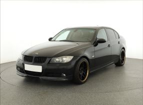 BMW 3 - 2005