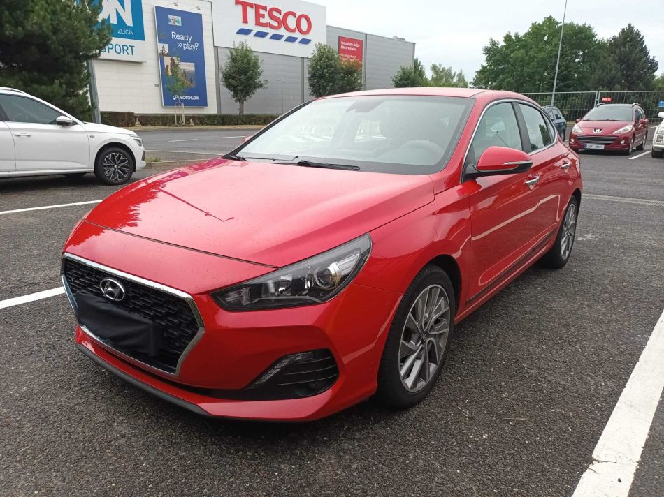 Hyundai i30 Fastback - 2018