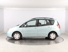 Toyota Corolla Verso - 2003