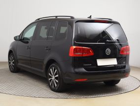 Volkswagen Touran - 2011