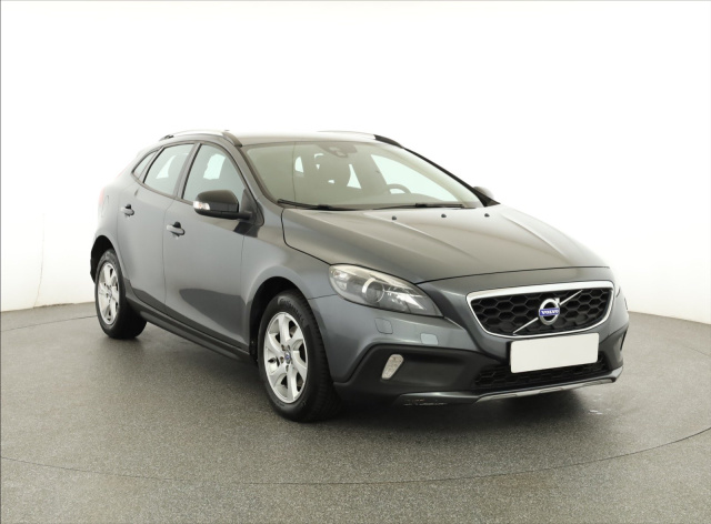 Volvo V40 Cross Country 2014