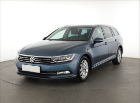 Volkswagen Passat - 2015