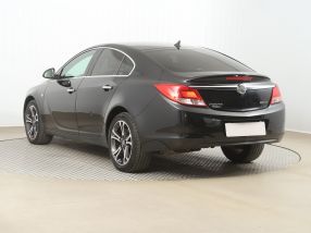 Opel Insignia - 2012