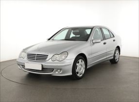 Mercedes-Benz C - 2007