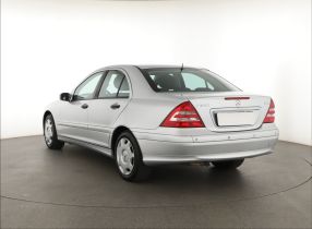 Mercedes-Benz C - 2007