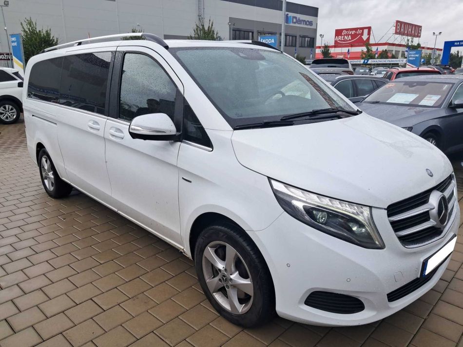 Mercedes-Benz V - 2015