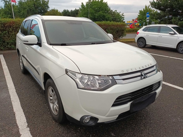 Mitsubishi Outlander 2015