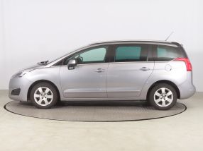 Peugeot 5008 - 2015