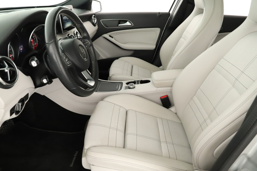 Mercedes-Benz A