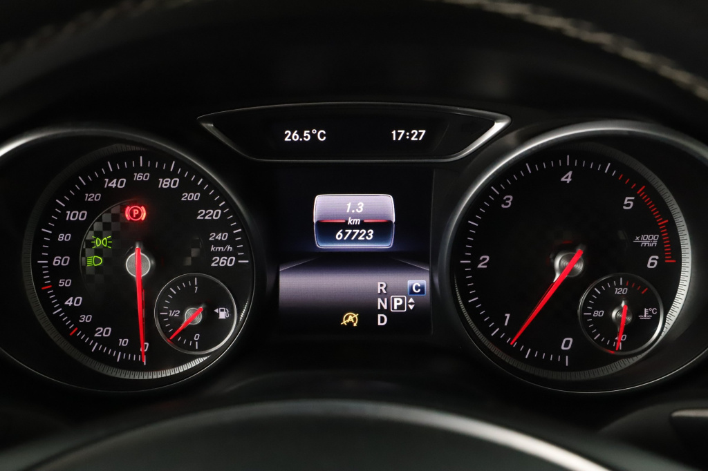 Mercedes-Benz A