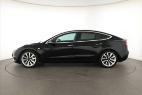 Tesla Model 3 - 2019