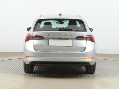 Škoda Octavia - 2022