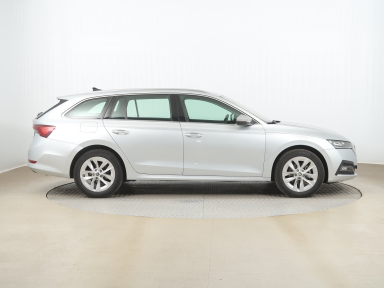 Škoda Octavia - 2022