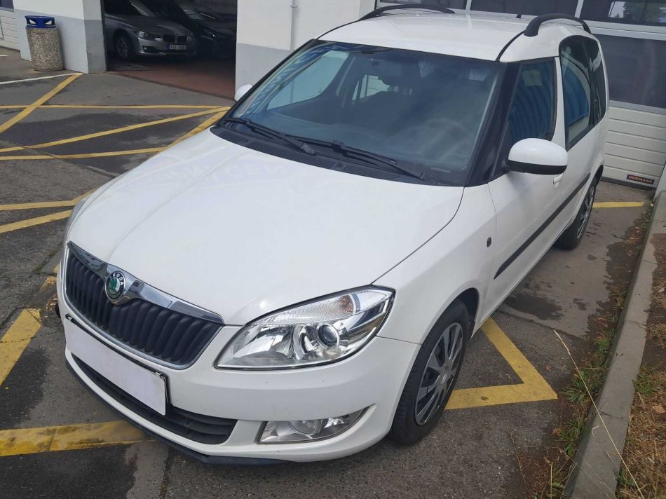 Skoda Roomster - 2011