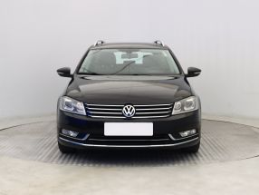 Volkswagen Passat - 2012