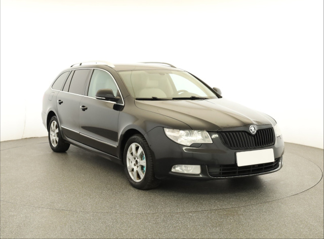Škoda Superb, 2010