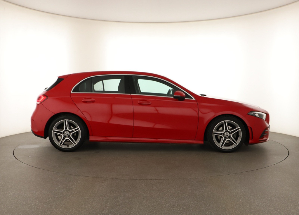 Mercedes-Benz A