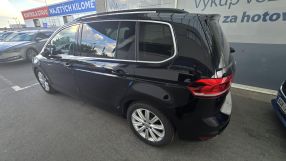 Volkswagen Touran - 2015