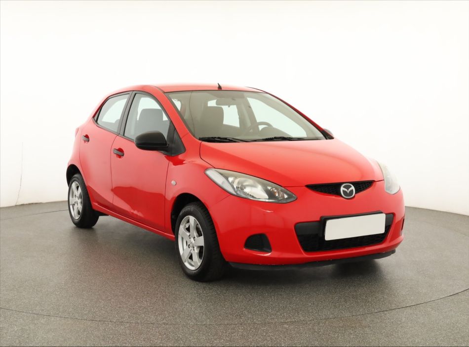 Mazda 2 - 2010