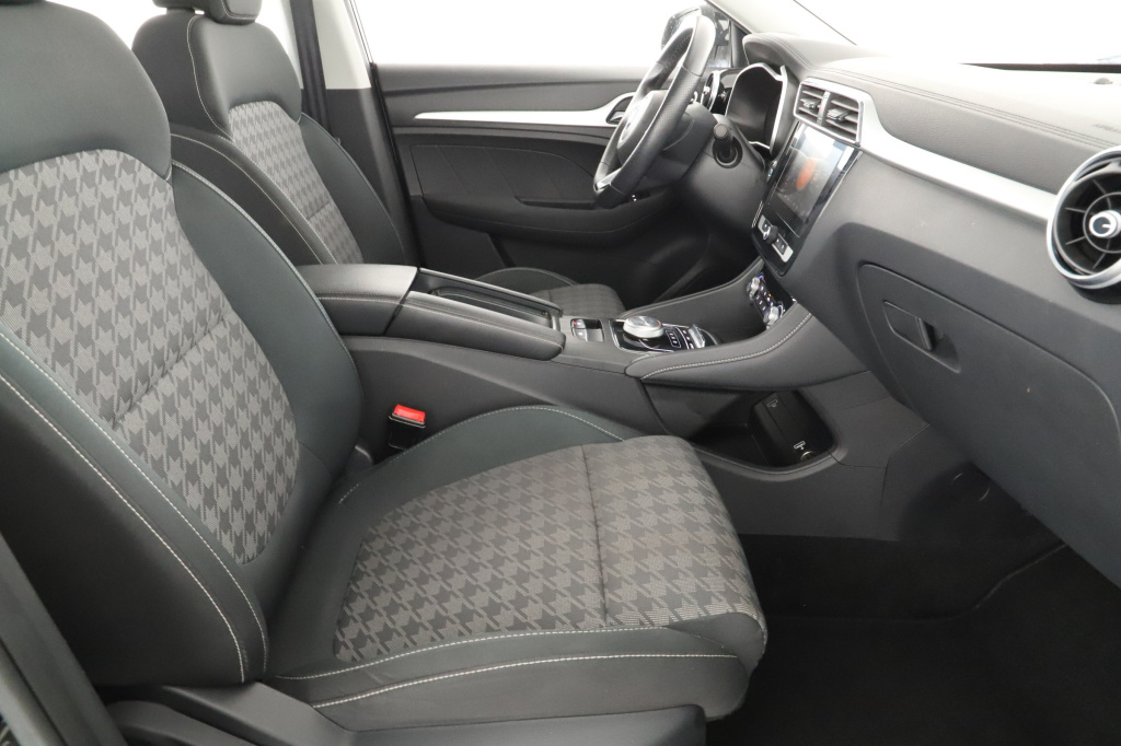 MG ZS SUV