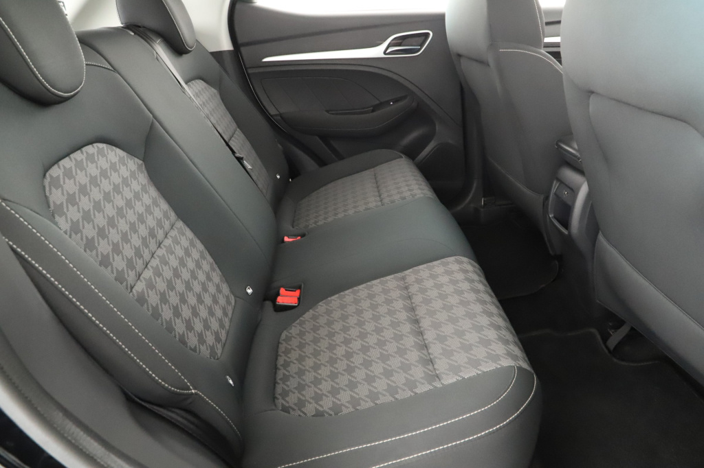 MG ZS SUV