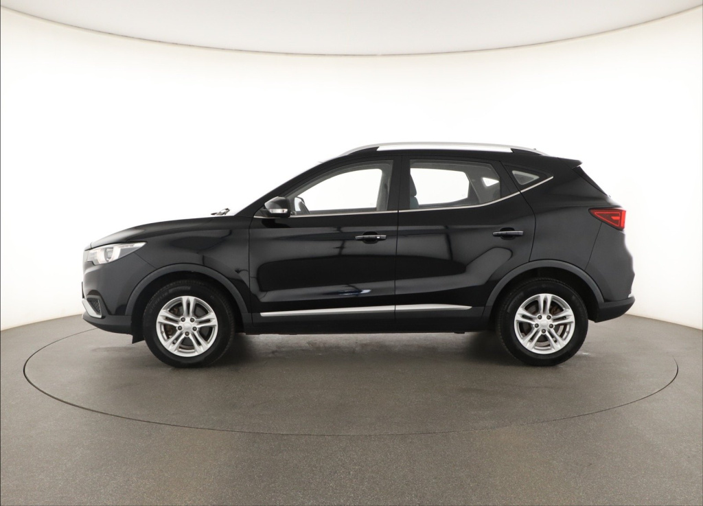 MG ZS SUV