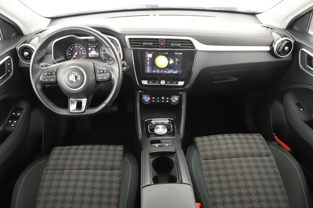 MG ZS SUV