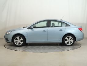 Chevrolet Cruze - 2010