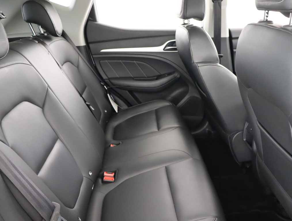 MG ZS SUV
