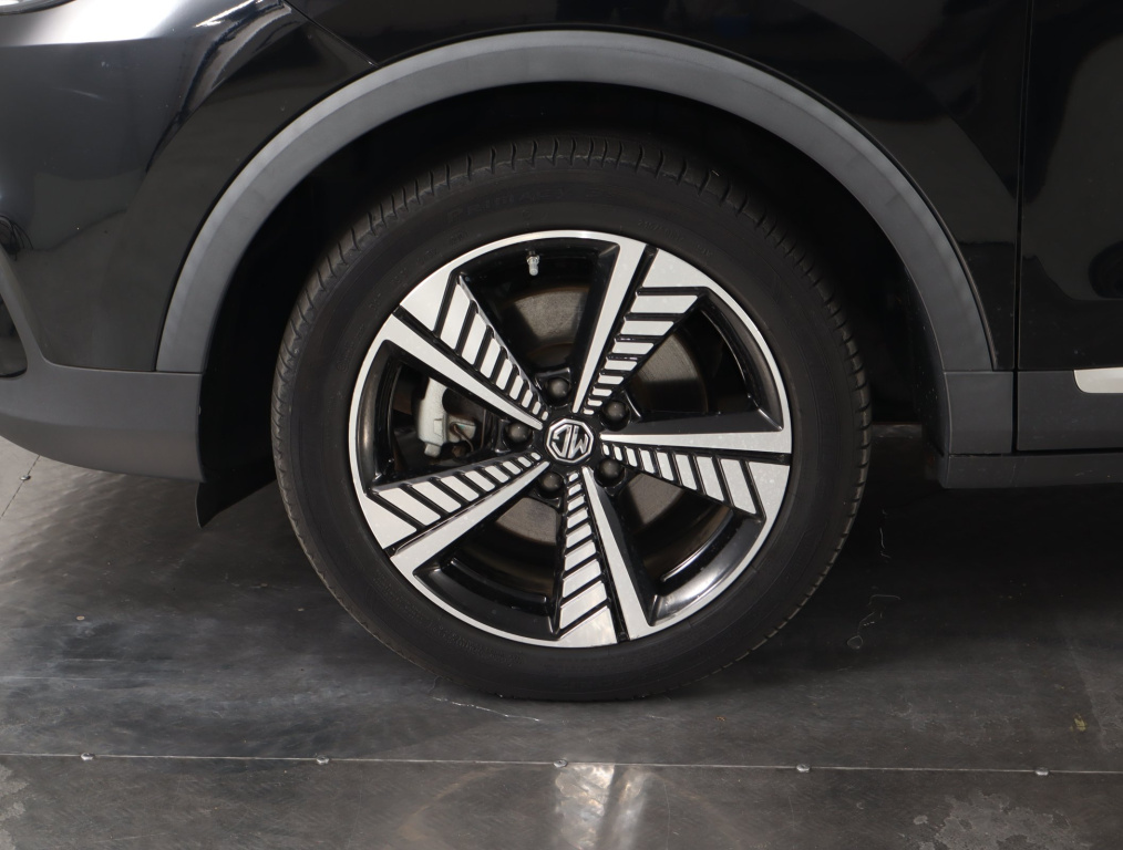 MG ZS SUV
